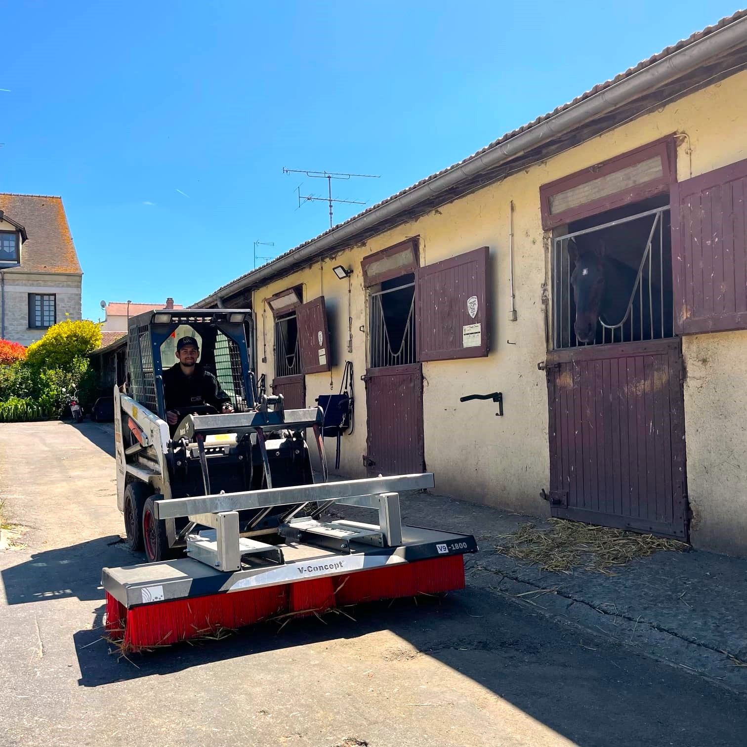 Quels intérêts d'utiliser le balai Actisweep dans les centres équestres ?
